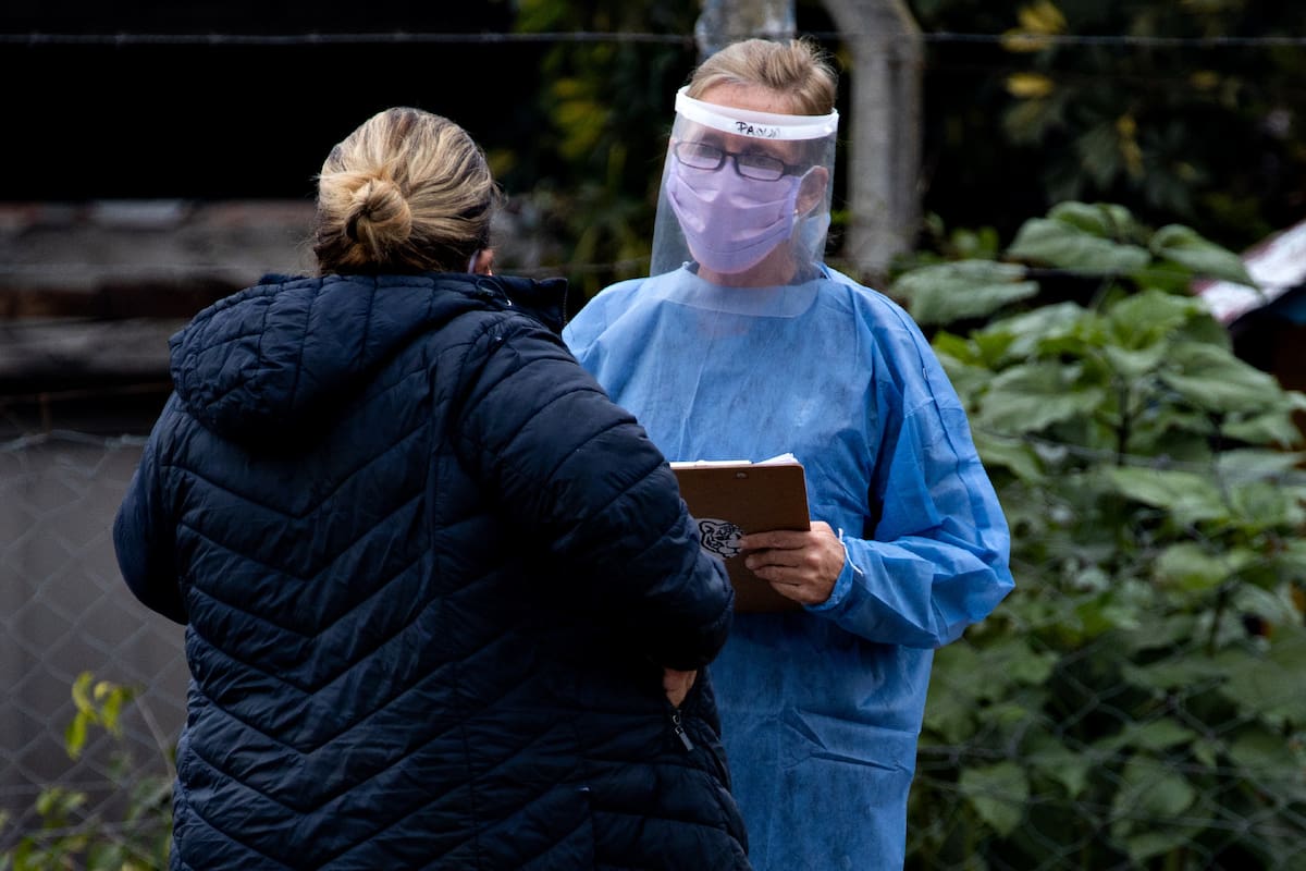 Por primera vez en varios meses, la Argentina bajó un puesto en el ranking de países con mayor número de contagios