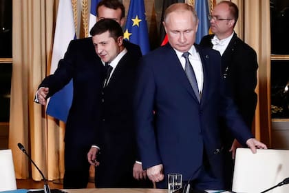 Los presidentes de Rusia y Ucrania se encontraron en una cumbre en París en 2020