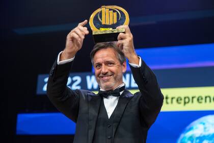 Por primera vez, un argentino es el ganador del mundial de emprendedores: “EY World Entrepreneur of the Year 2022”. El galardón fue para Gastón Taratuta, CEO de Aleph