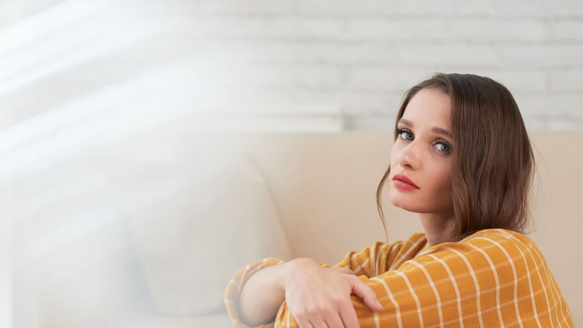Por qué algunas personas se sienten vacías después de lograr lo que desean, según la psicología