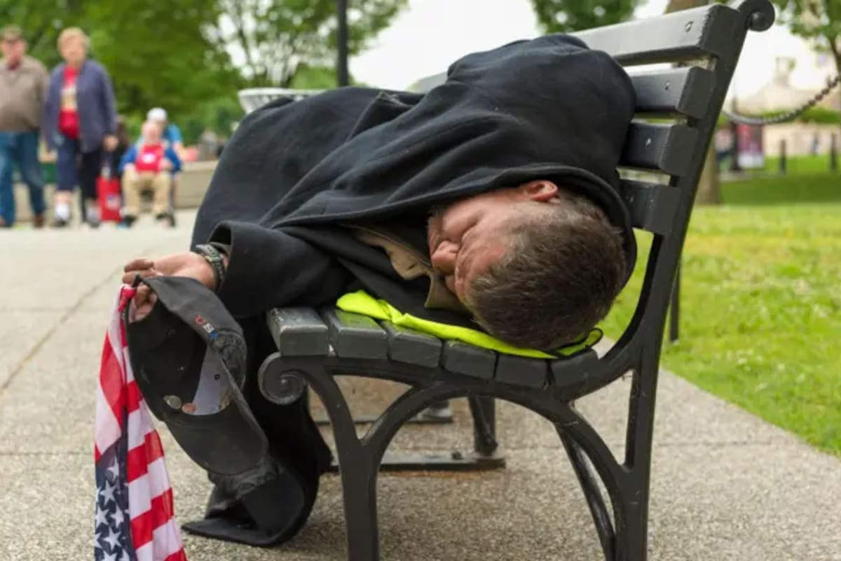 Por qué en EE.UU., el país más rico del mundo, hay casi 800.000 personas sin hogar.