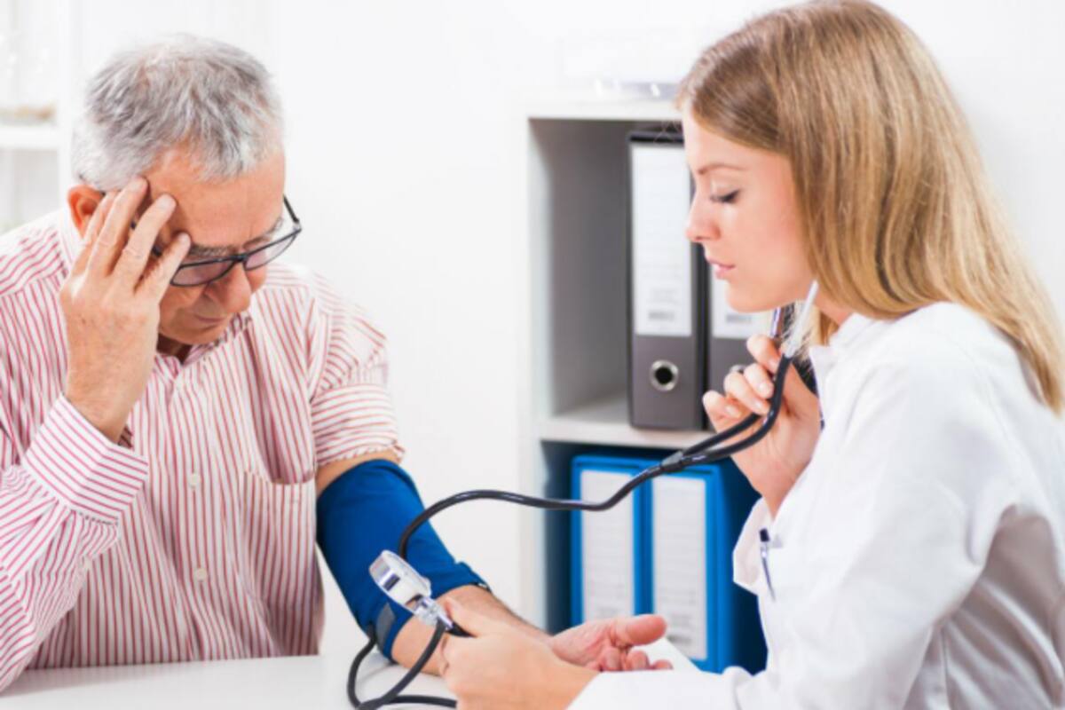 Por qué la hipertensión es llamada el “asesino silencioso” y cuáles son las señales que el cuerpo envía
