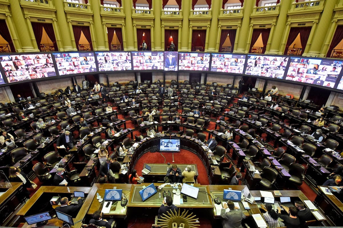¿Por qué los diputados de Schiaretti apoyaron el recorte de fondos a la Ciudad?