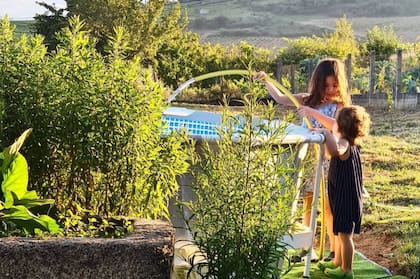 "¿Por qué me tengo que ir? ¿Por qué no podemos vivir una vida en la Argentina en la que los dos podamos transitar nuestra carrera profesional sin tener que sobrecargarnos de trabajo para sostener todo ese dispositivo?"