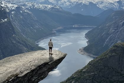 "¿Por qué no ver otras ciudades, tener otras experiencias, vivir en otros lugares?", se preguntaba. (En la foto, Jonathan Schanz)
