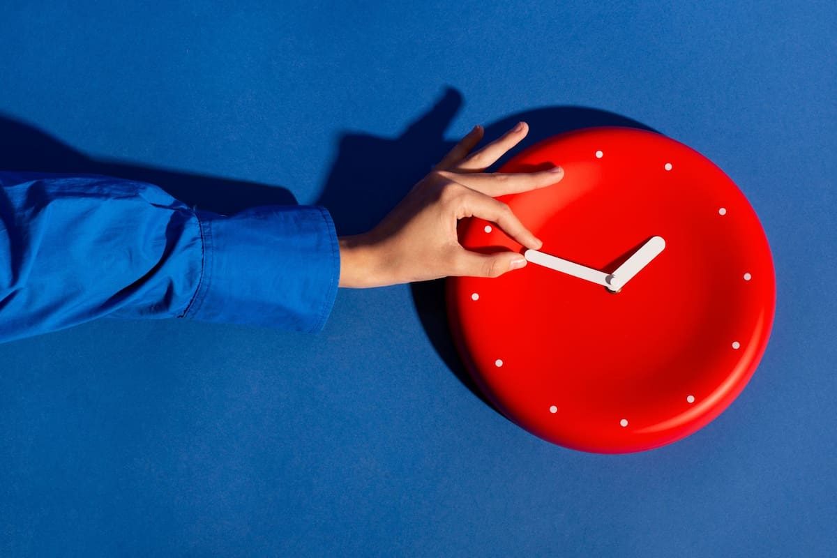 Por segunda vez en 2025, los habitantes de Nueva York y Nueva Jersey deben ajustar los relojes en noviembre