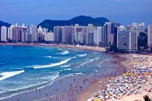 Por su cercanía, Guarujá es una de las playas más visitadas por los residentes de la ciudad de San Pablo