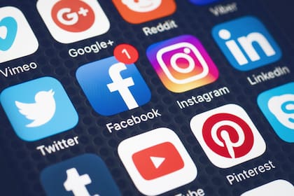 Por sus costos más económicos y largo alcance, crece el peso de Instagram, Twitter y Facebook en la selección de personal