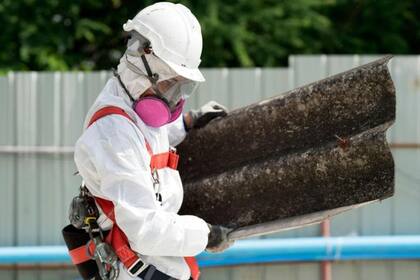 Por sus propiedades ignifugas y aislantes, el asbesto se utilizó mucho en la construcción.