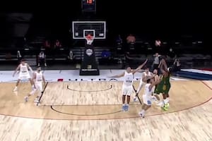 Por un triple de Patty Mills en el último segundo Argentina se llevo una derrota en el encuentro frente Australia.