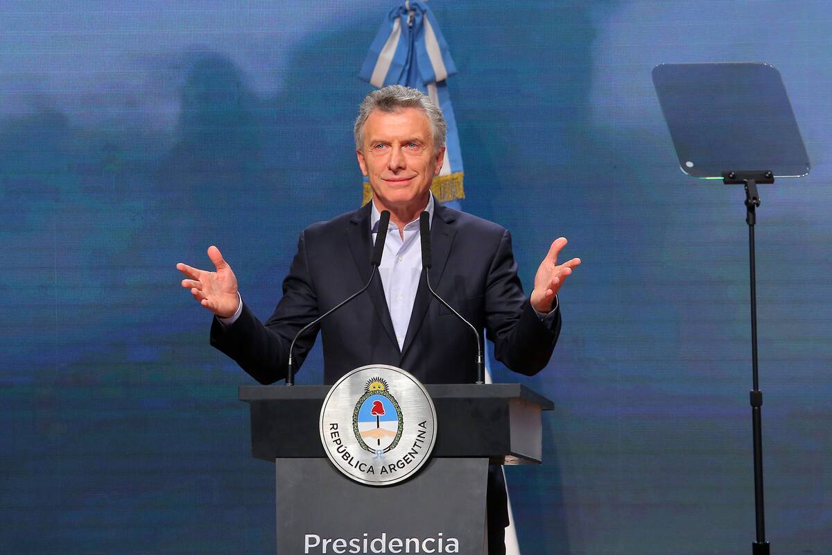 Por una modificación tarifaria, el costo del servicio en Capital Federal y el Gran Buenos Aires caerá en torno al 1%. La reducción es módica, pero ocurre en un contexto de inflación, suba del tipo de cambio y se diferencia de los aumentos que aplicó el Gobierno en toda la gestión.