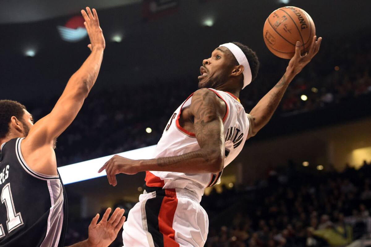 Portland aprovechó la ausencia de Duncan, Parker, Ginóbili y Splitter