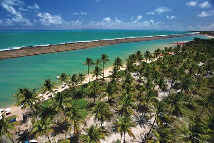 La playa del "Caribe brasileño" que se presenta como una oportunidad para los inversores argentinos