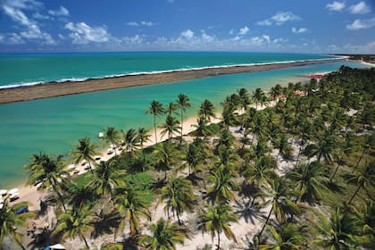 La playa del "Caribe brasileño" que se presenta como una oportunidad para los inversores argentinos