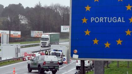 Portugal reinstauró los controles en la frontera terrestre con España debido a las nuevas medidas por el coronavirus.