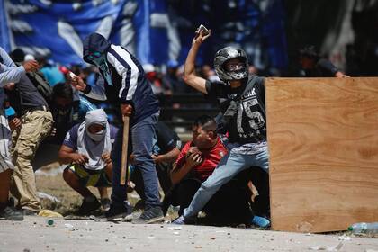 Postal de una jornada caótica, en diciembre de 2017, cuando se trató la reforma previsional en el Congreso
