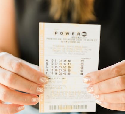 Powerball entregó 2 millones de dólares a un ganador en Carolina del Norte.