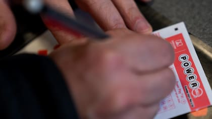 Powerball es una de las loterías más famosas de EE.UU. (AP Foto/Jenny Kane)