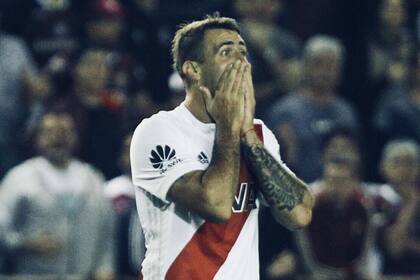 Pratto no tuvo un buen partido