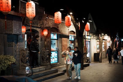 Precios al consumidor caen en China en medio de una economía débil