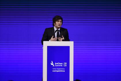 Precios minoristas de Argentina suben 2,8% en diciembre, +31,5% en 2025: INDEC