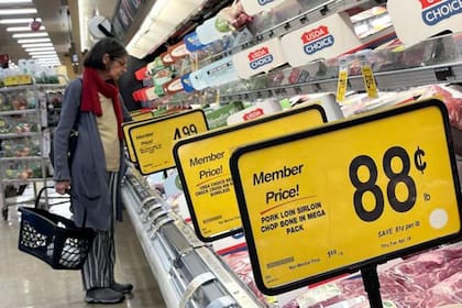 Precios; Supermercados; góndolas; BBC; BBC mundo; Trump; Estados Unidos; Inflación;