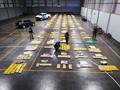 Prefectura incautó más de 2300 kilos de marihuana