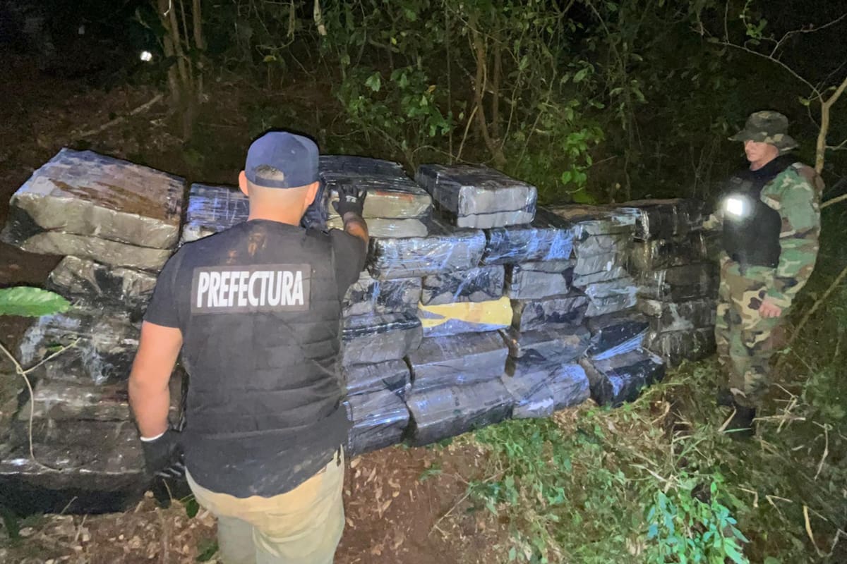Prefectura incautó una tonelada de droga en Misiones (Prensa Prefectura)