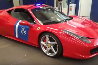 Prefectura patrullará con la Ferrari de un testaferro del "Pata" Medina