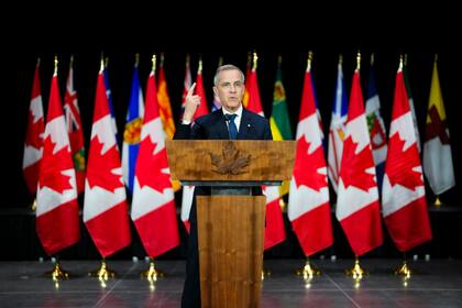 Premier de Canadá dice que Trump querrá negociar cuando estadounidenses sufran por guerra comercial