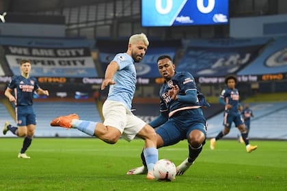 Agüero volvió a jugar para Manchester City después de cuatro meses sin jugar por una lesión