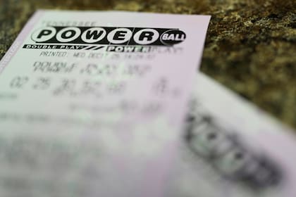 Premio gordo de lotería Powerball alcanza US$1.600 millones, uno de los mayores en la historia de EE
