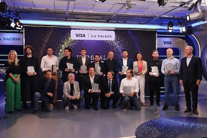 Los ganadores y jurados del "Premio a la innovación" de LA NACION y Visa