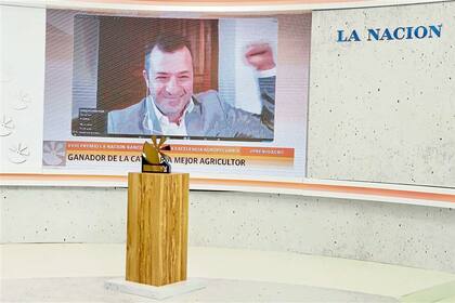 Premio oro Enrigue Angelotti, de Liag Argentina, celebra la máxima distinción en la ceremonia virtual