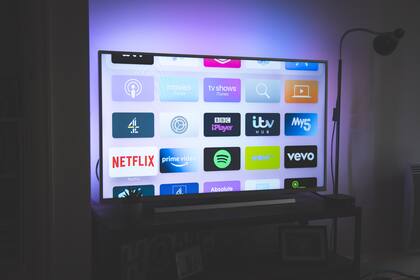 Preocupa la falta de representación latina en la televisión estadounidense