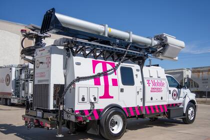 Preparados para todo: T-Mobile refuerza su poderoso arsenal tecnológico para la temporada de huracan