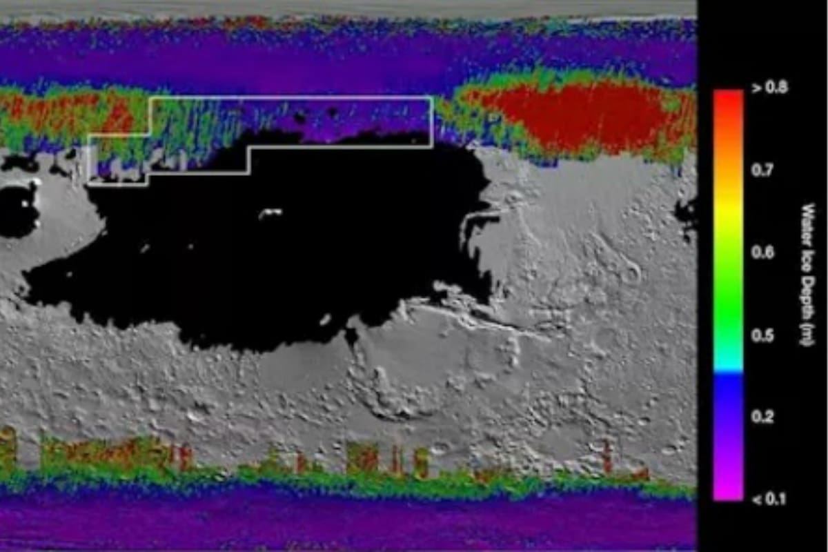 Presencia de hielo de agua a poca profundidad en el suelo de Marte