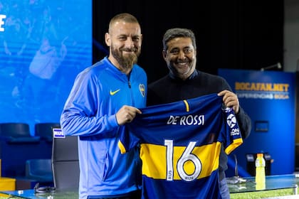 Presentación de Daniele De Rossi como nuevo jugador de Boca Juniors