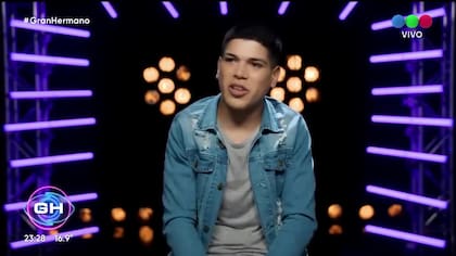 Presentación de Thiago Medina antes de ingresar a la casa de Gran Hermano