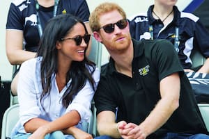 Presentación oficial. Del 23 al 30 de septiembre, en Toronto, la ciudad donde vive Meghan, se celebraron los Invictus Games, una iniciativa del príncipe Harry en la que participan veteranos lesionados de las Fuerzas Armadas. Allí, la pareja –salen desde mayo pasado– se dejó ver por primera vez ante