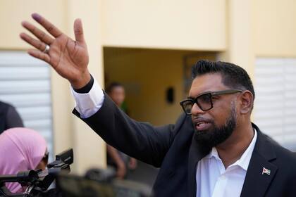 Presidente de Guyana asumirá segundo mandato en medio de transformación del país por riqueza petrole