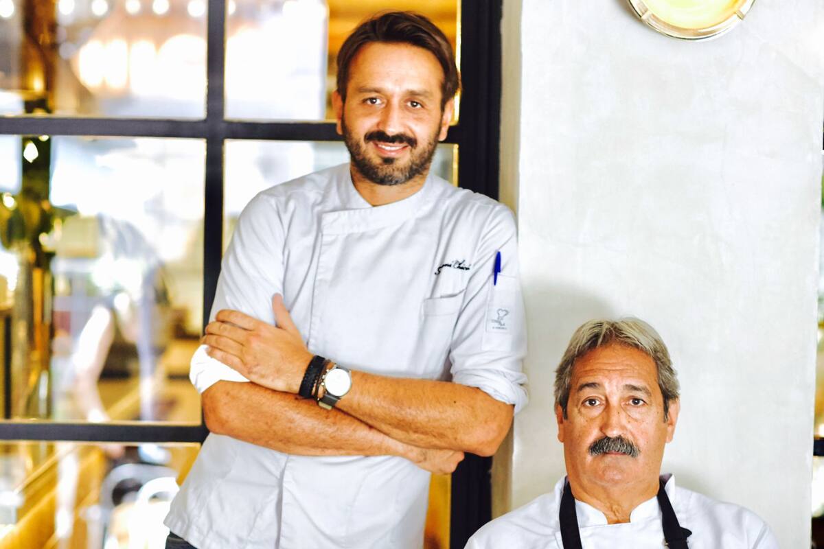 Presumido y su papá, con quienes encararon Mamá Chico.