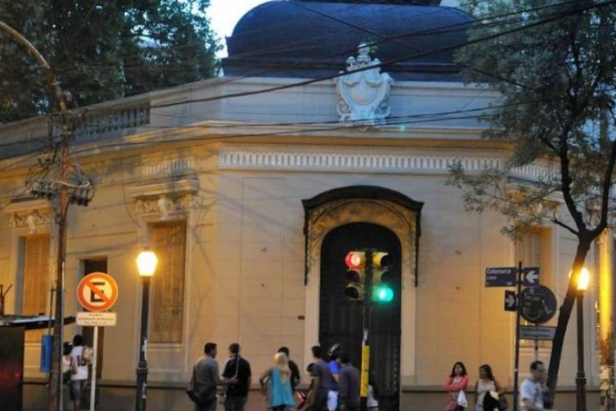 Previo a las celebraciones de Semana Santa, el Arzobispado local hizo pública irregularidades de dos sacerdotes que llegaron a la provincia desde La Pampa y Santa Fe.