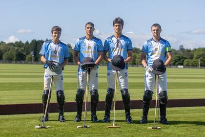 Previo al partido de la selección, se jugó oro test-match entre Argentina e Inglaterra con polistas jóvenes, menores de 25 años. Argentina estuvo representada por Javier Guerrero (h) (22), Felipe Dabas (21), Lucas Criado (h) (21) y Tomás Ballesteros (17). Ganaron 10 ½ a 10.