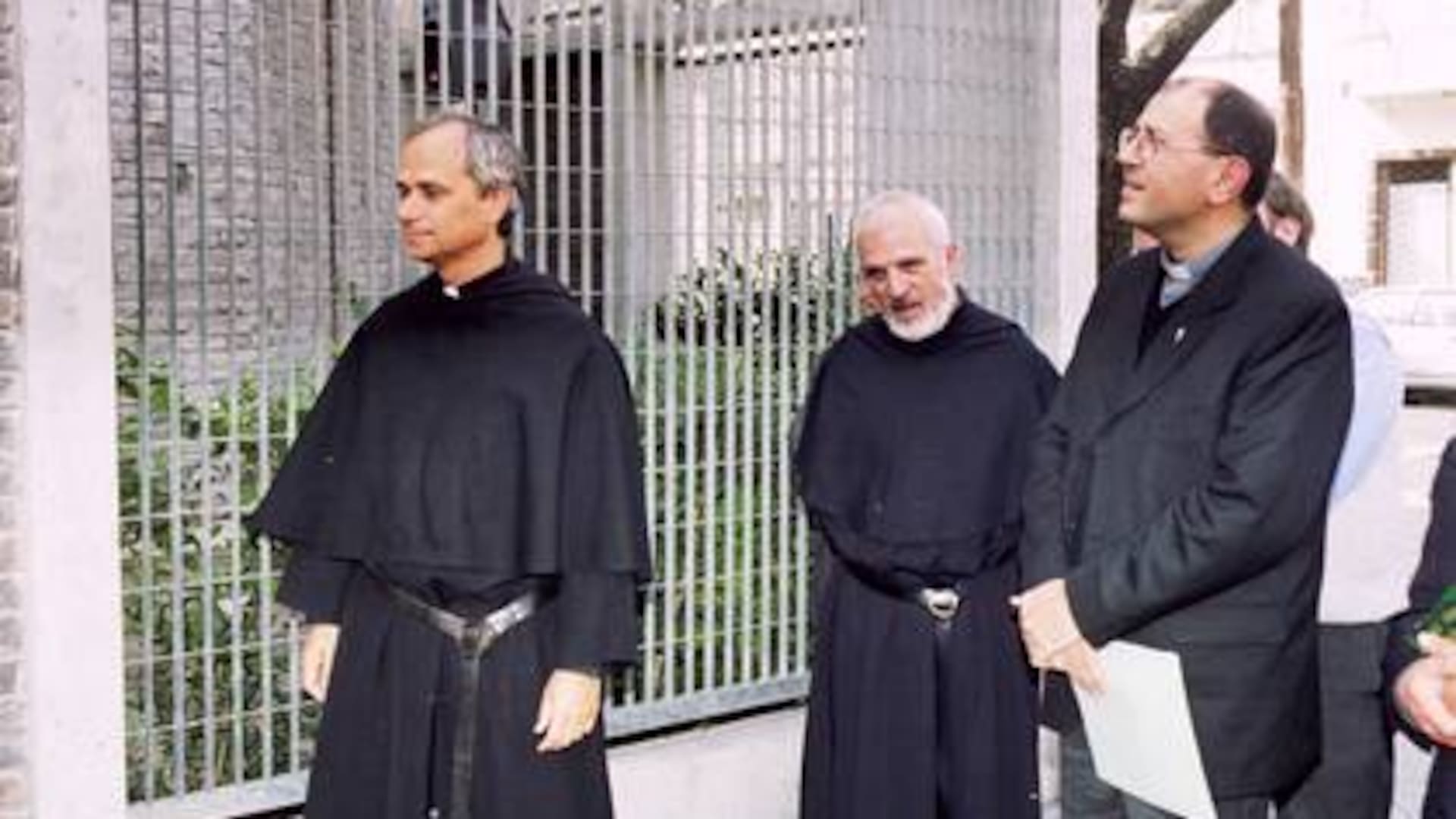 Sacerdotes de la Orden de San Agustín de los Estados Unidos, con el hábito de la congregación