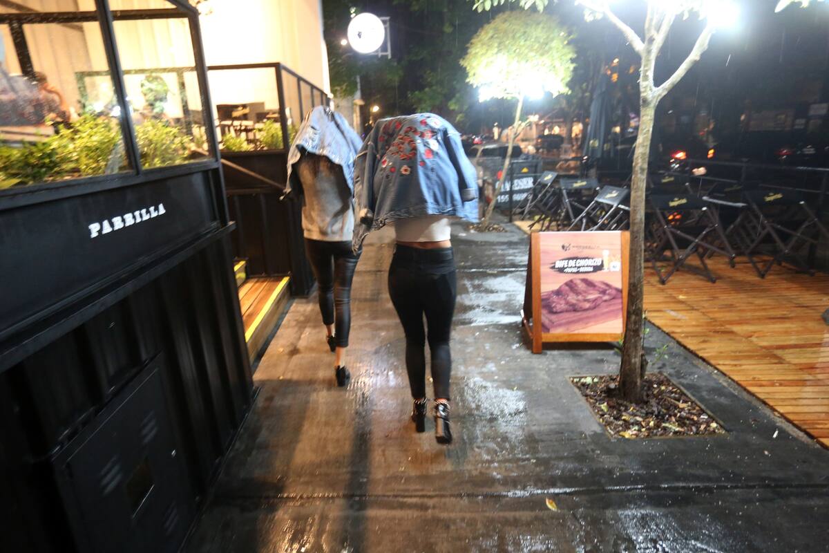 Primer noche "corta" en Mar del Plata