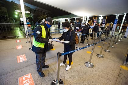 Primer vuelo de cabotaje desde Ezeiza a Jujuy Coronavirus Covid19
