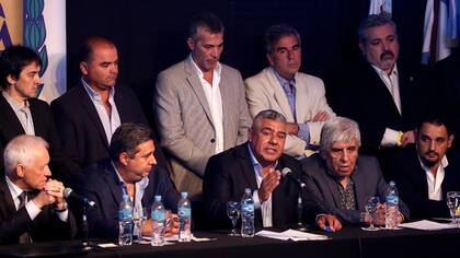 Primeras palabras tras al asuncion del nuevo presidente de la AFA Chiqui Tapia
