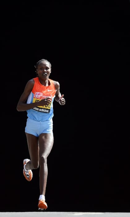 Priscah Jeptoo, una de las grandes maratonistas de la actualidad, no corre lindo, pero es efectiva y sólida en sus resultados