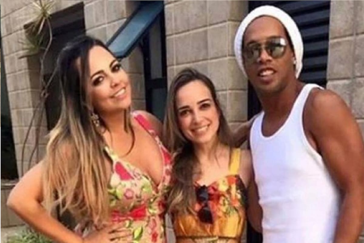 Priscilla Coelho y Beatriz Souza son las novias de la ex estrella del Barcelona.